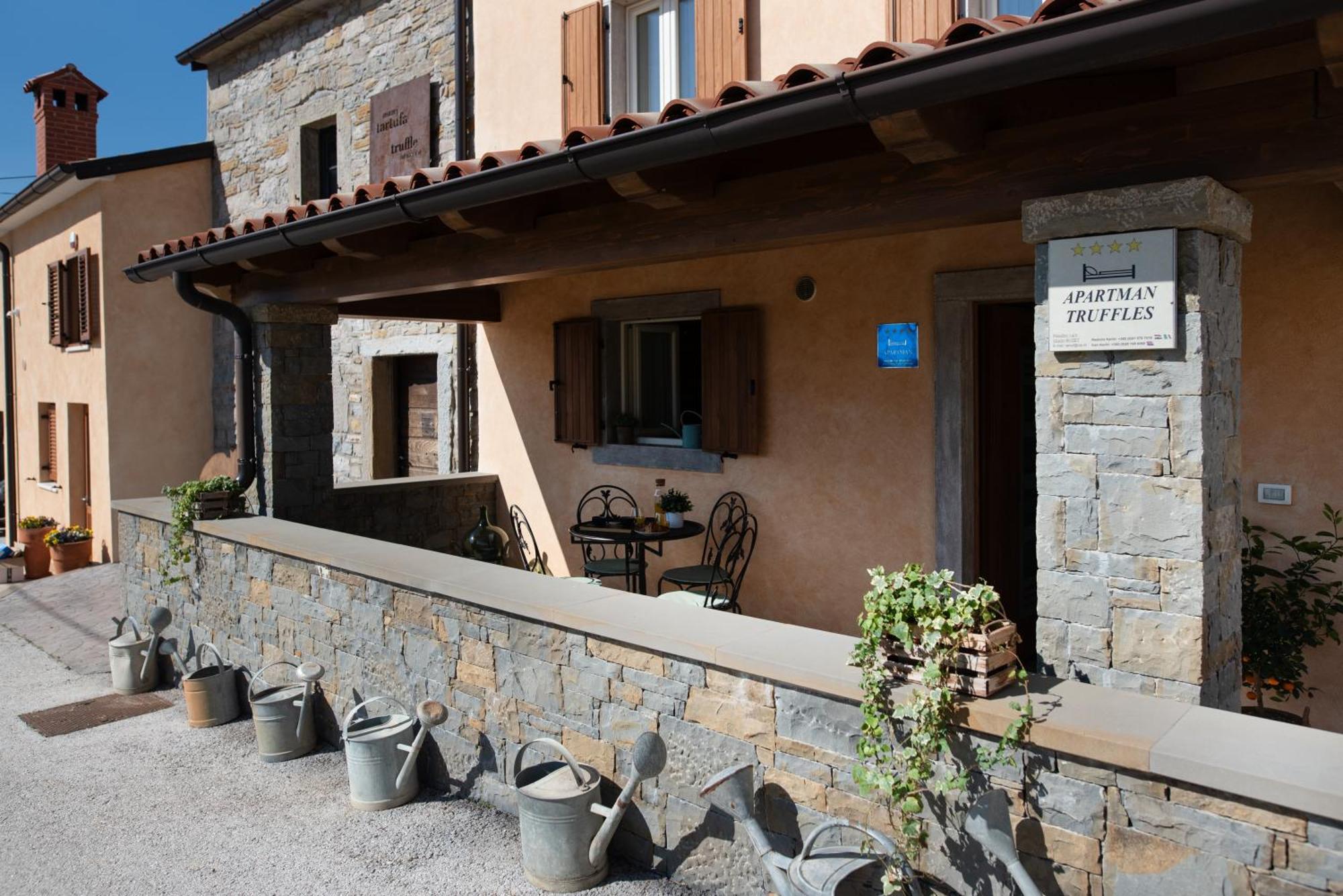 Truffle House Karlic Apartment Buzet Exterior foto