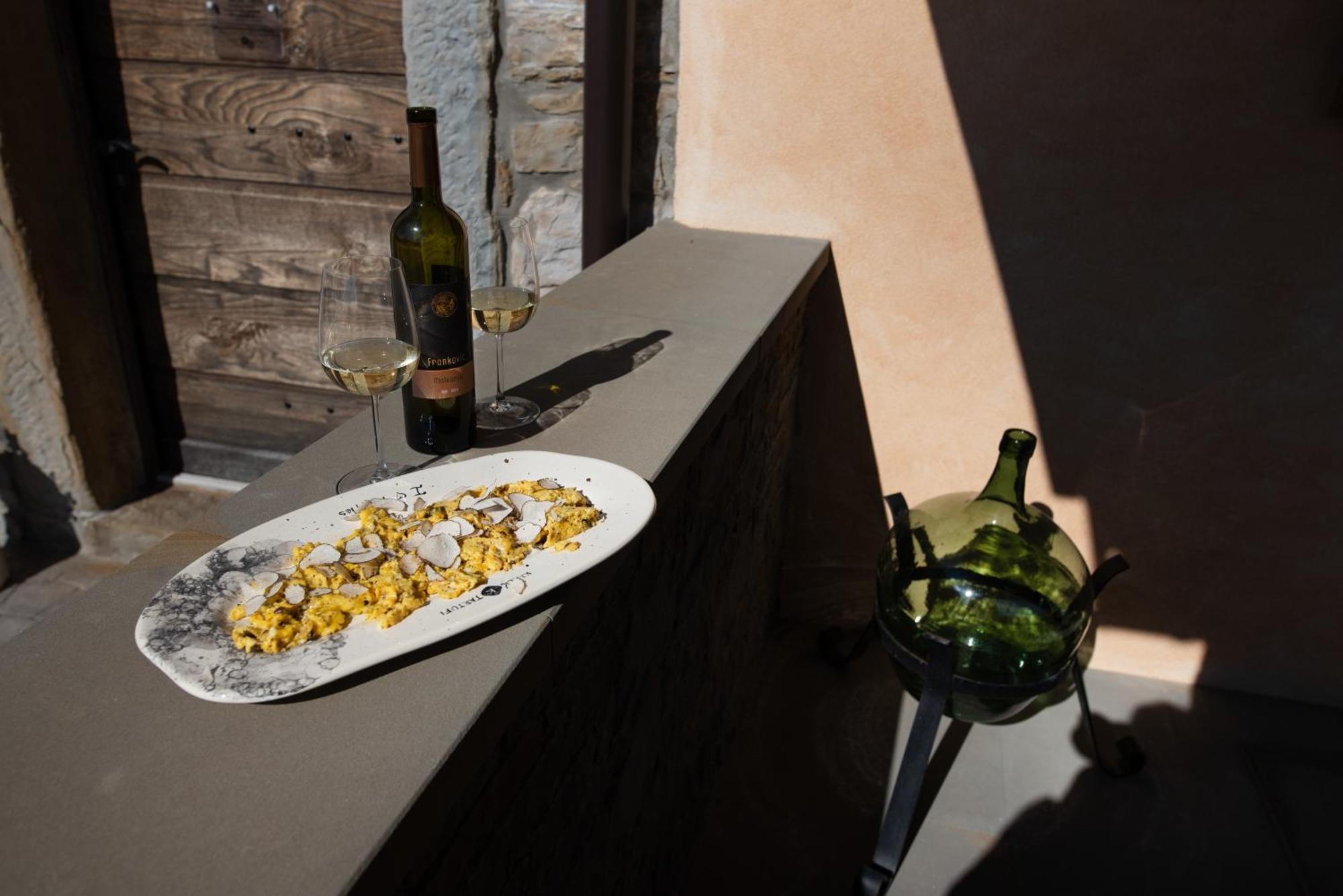 Truffle House Karlic Apartment Buzet Exterior foto