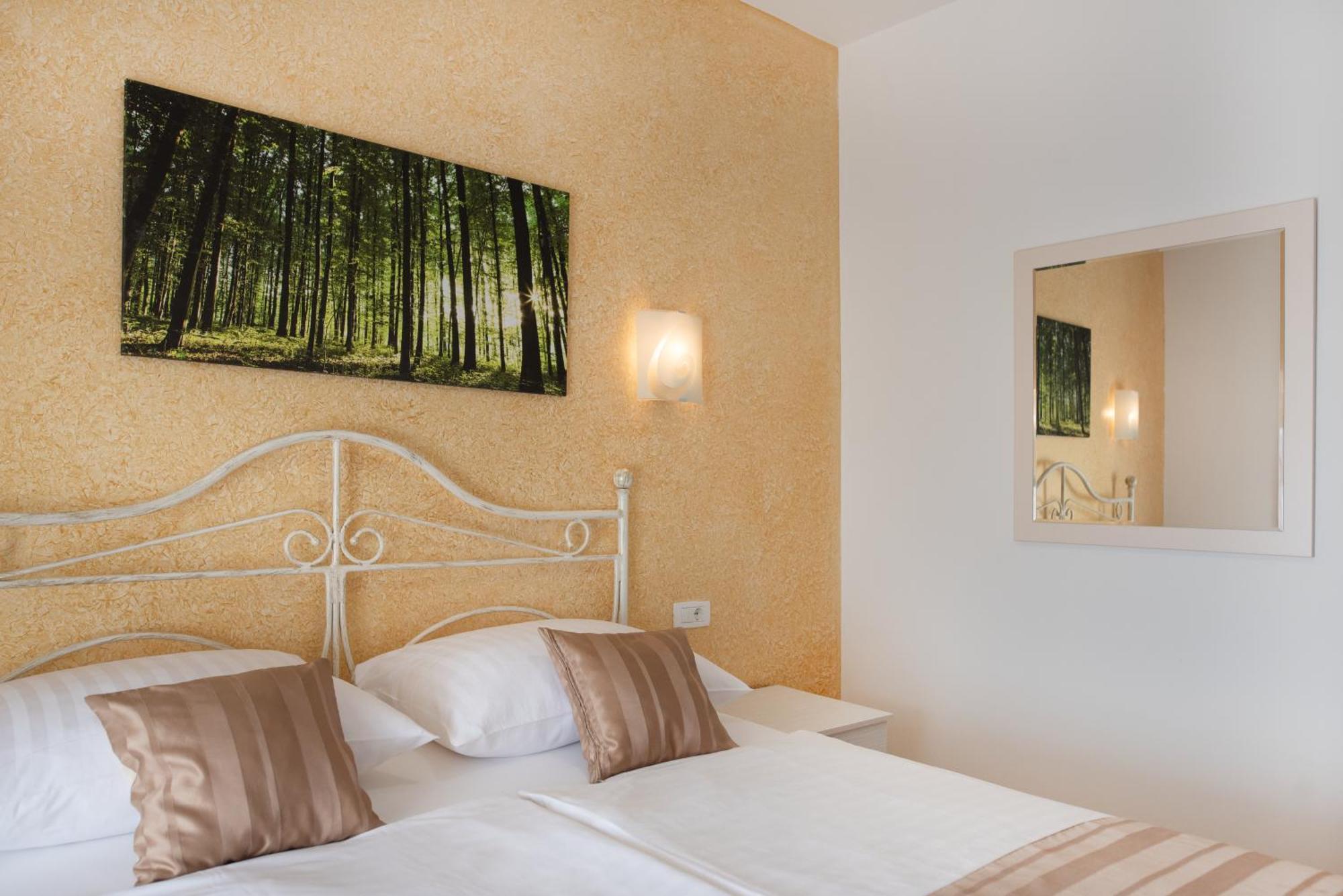 Truffle House Karlic Apartment Buzet Exterior foto
